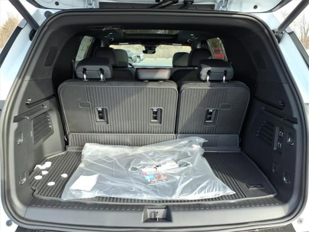 New 2026 Chevrolet Traverse RS SUV