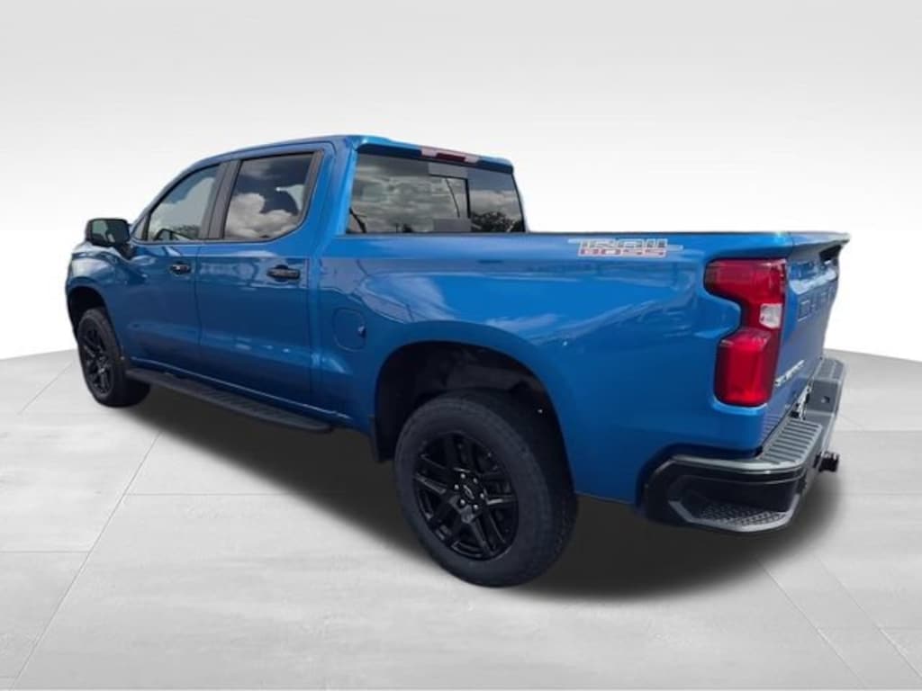 Used 2023 Chevrolet Silverado 1500 LT Trail Boss Truck Crew Cab