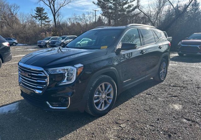 2022 GMC Terrain SLT's photo
