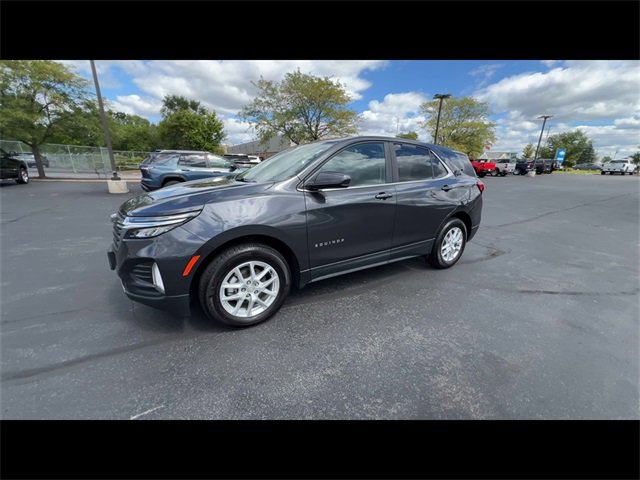 2022 Chevrolet Equinox LT photo 4