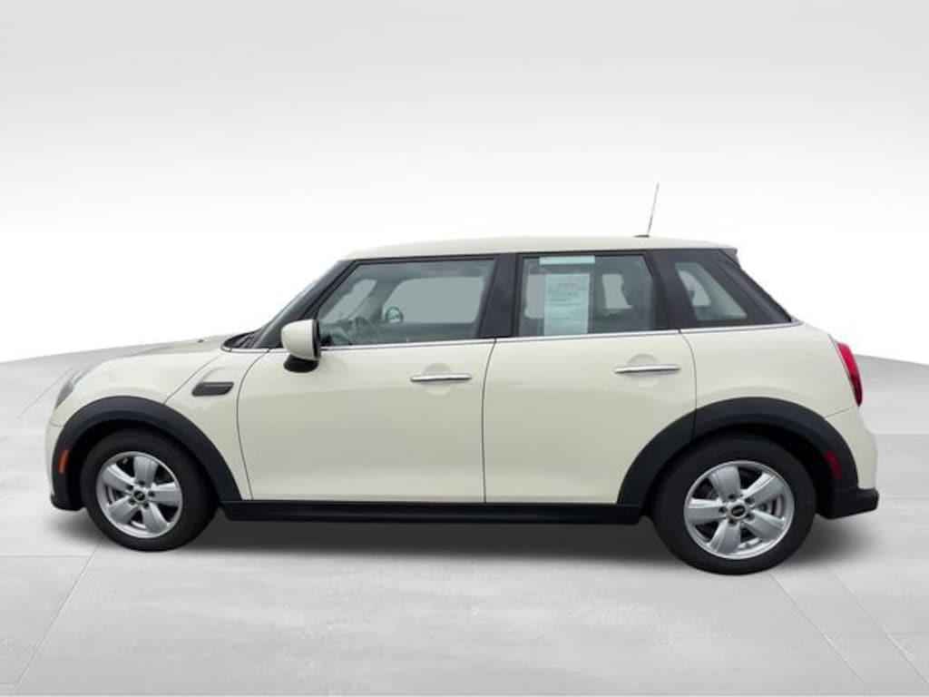 Used 2022 MINI Hardtop Cooper Hatchback