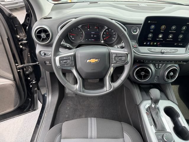 Photo 13