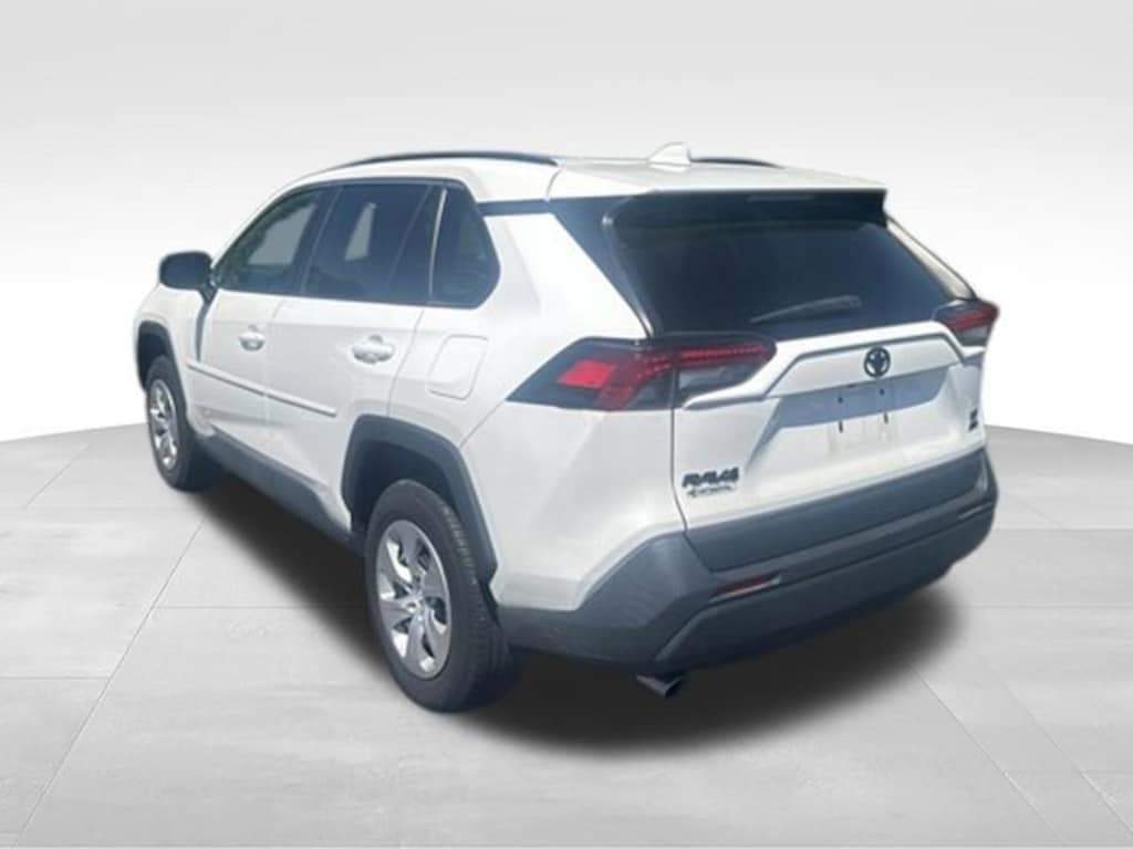 Used 2021 Toyota RAV4 LE SUV
