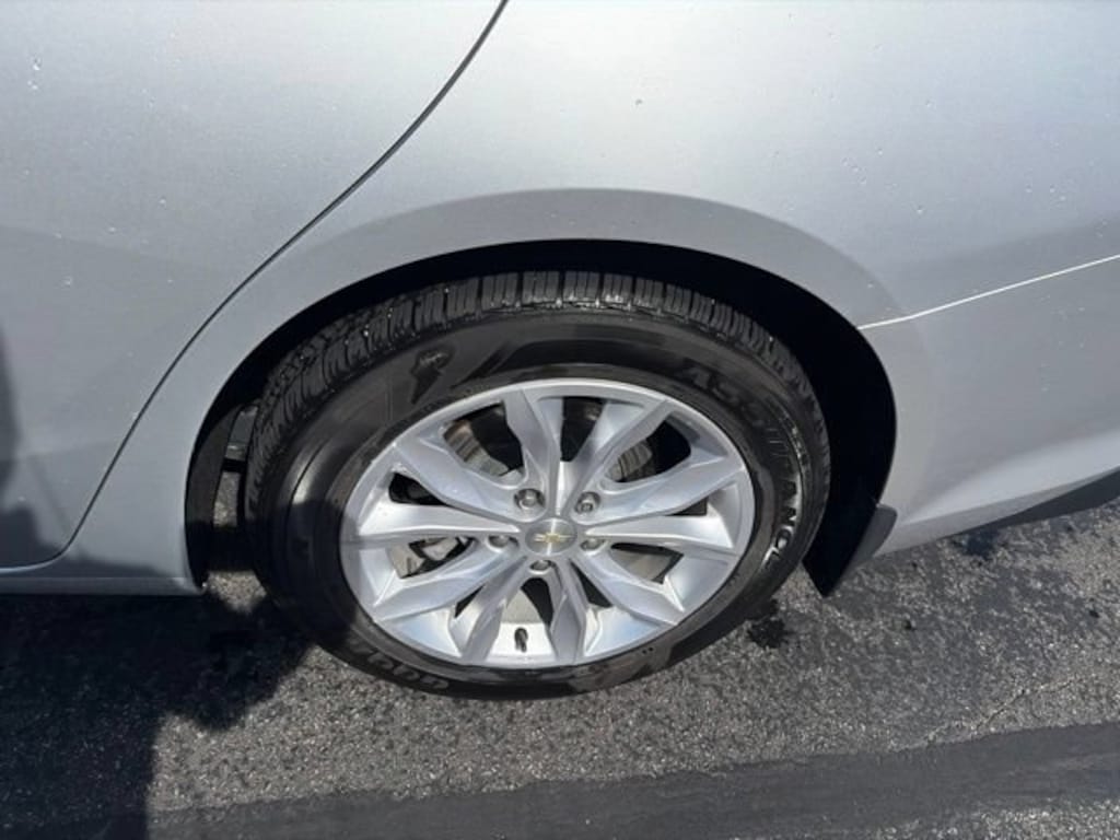 Used 2019 Chevrolet Malibu LT Car