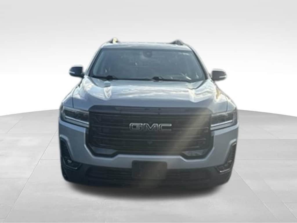Used 2023 GMC Acadia SLT SUV