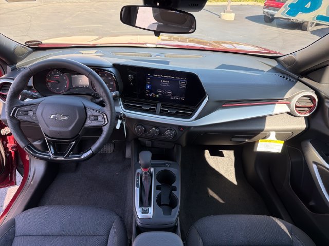2024 Chevrolet Trax RS - Photo 12