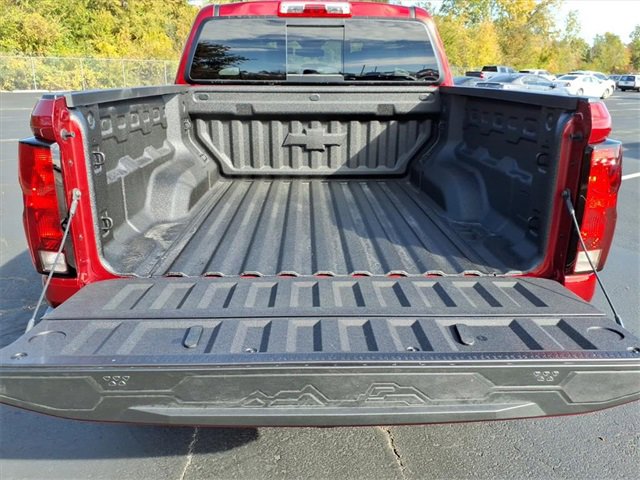 2026 Chevrolet Colorado Trail Boss photo 4