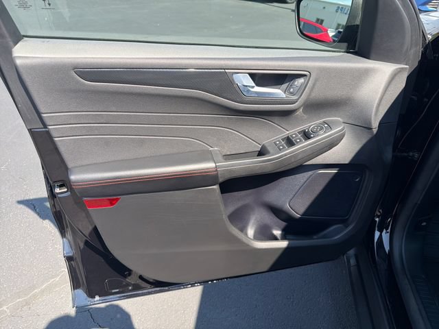 2024 Ford Escape ST-Line - Photo 10