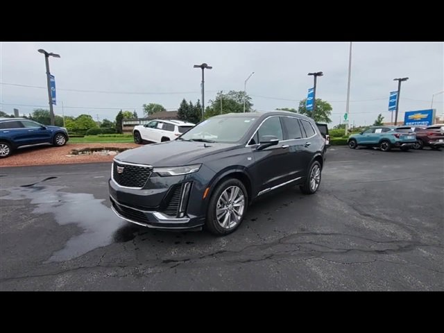 2023 Cadillac XT6 Premium Luxury photo 4