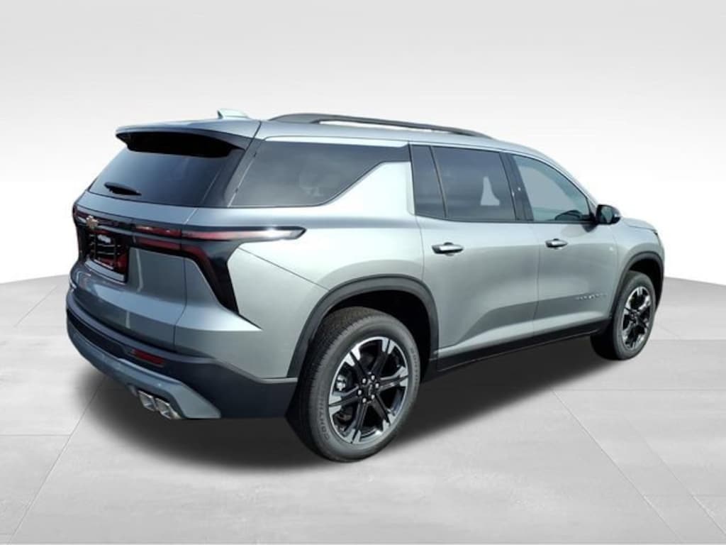 New 2027 Chevrolet Traverse LT SUV