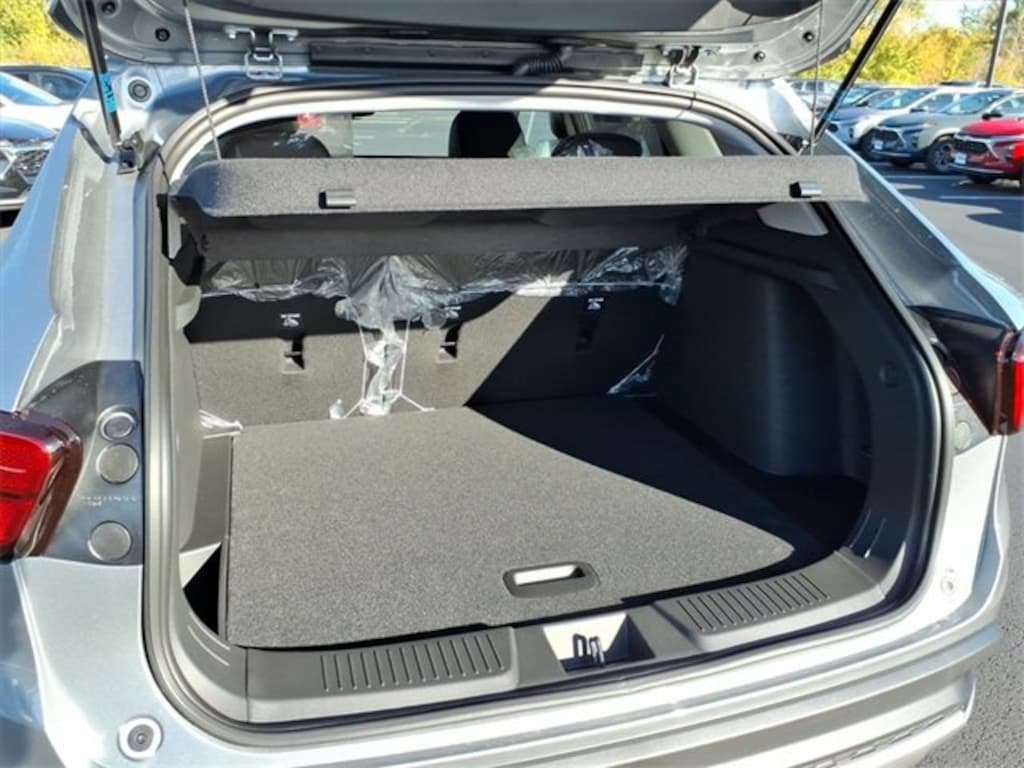 New 2026 Chevrolet Trax LT SUV