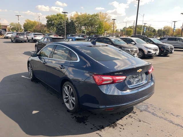 2021 Chevrolet Malibu 1LT photo 3