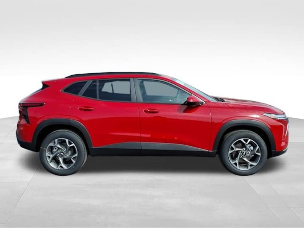 New 2026 Chevrolet Trax LT SUV