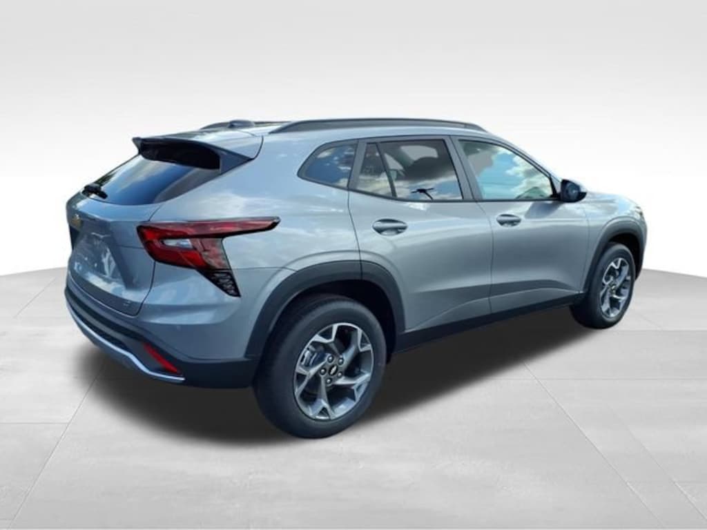 New 2026 Chevrolet Trax LT SUV