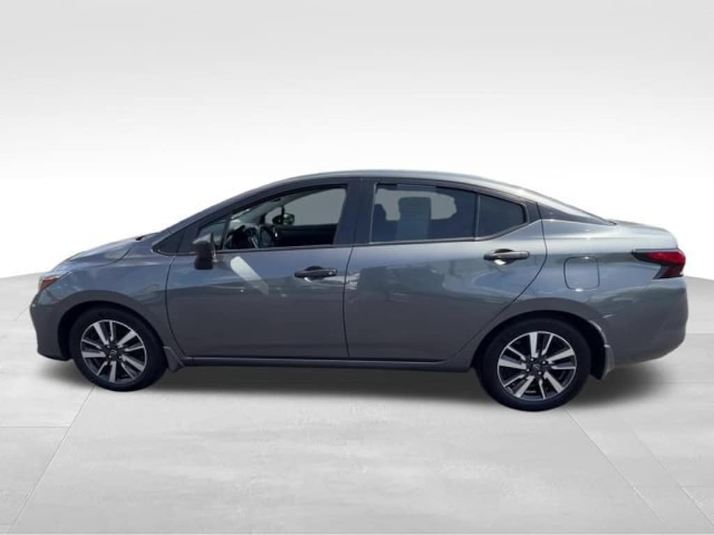 Used 2025 Nissan Versa 1.6 S Sedan