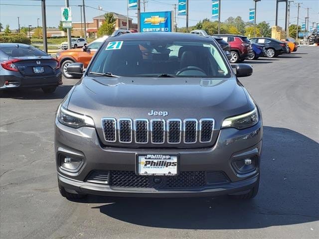 Used 2021 Jeep Cherokee Latitude Lux with VIN 1C4PJMMX5MD217617 for sale in Frankfort, IL