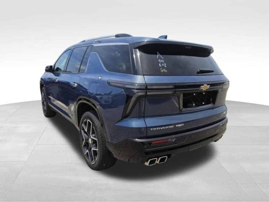 Used 2026 Chevrolet Traverse High Country SUV
