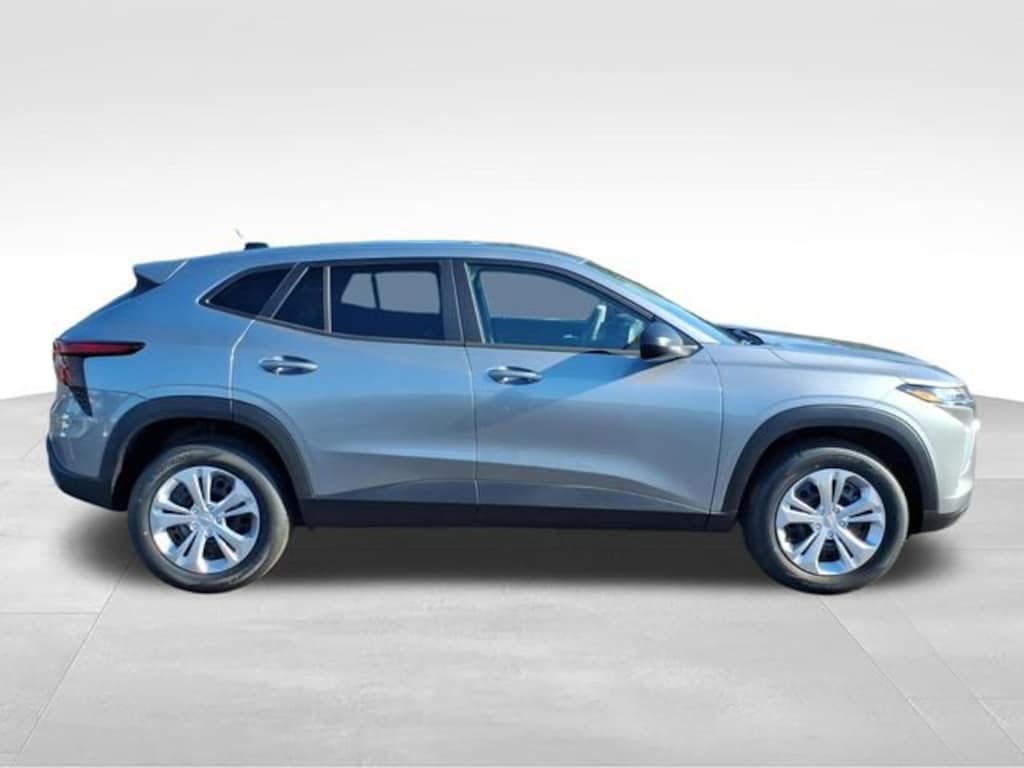 New 2026 Chevrolet Trax LS SUV