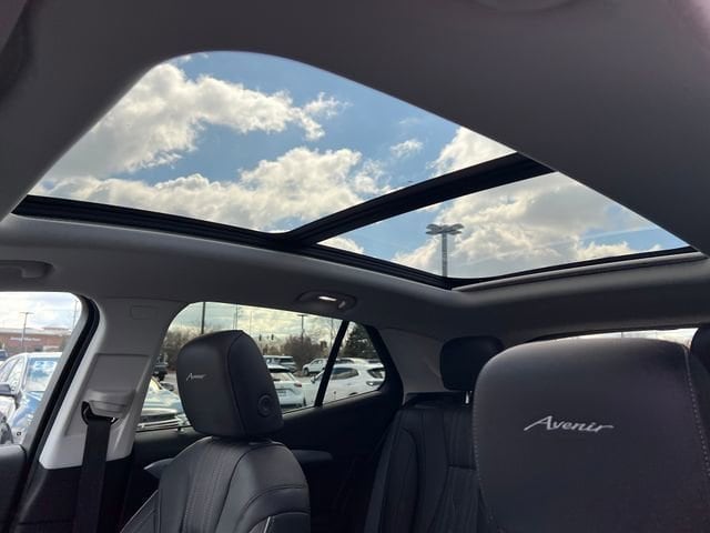 2025 Buick Envision Avenir - Photo 22