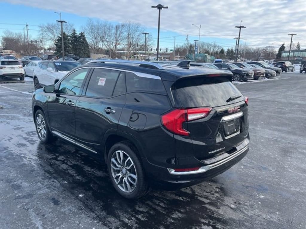 Used 2022 GMC Terrain Denali SUV