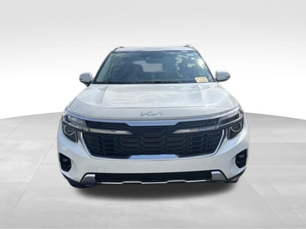 Used 2025 Kia Seltos EX SUV