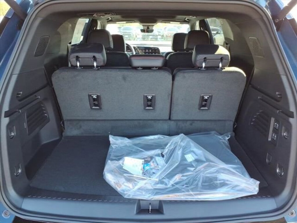 New 2026 Chevrolet Traverse RS SUV