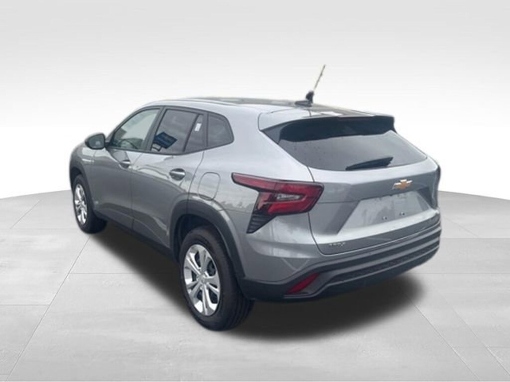 Used 2026 Chevrolet Trax LS SUV