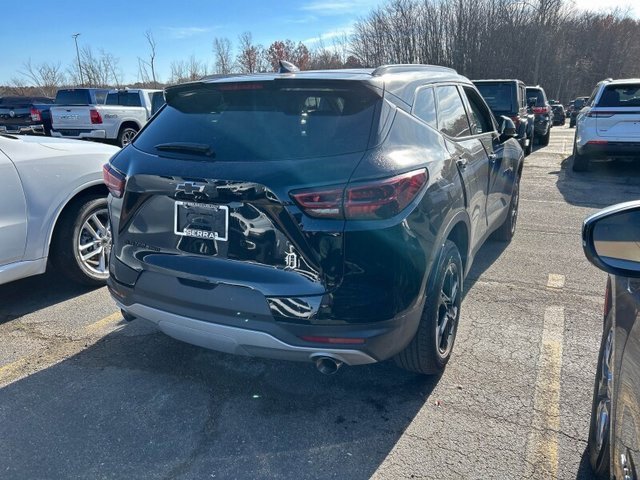 2024 Chevrolet Blazer 2LT photo 3