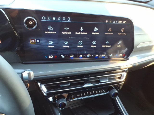 2027 Chevrolet Traverse LT - Photo 13