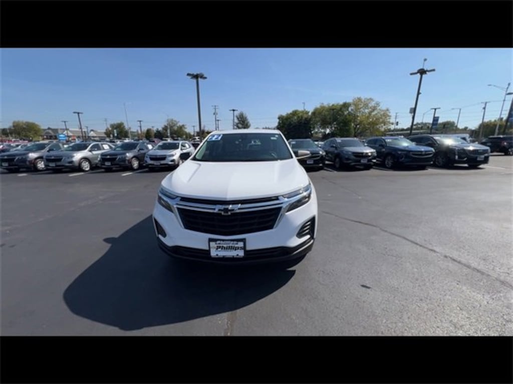 Used 2022 Chevrolet Equinox LS SUV