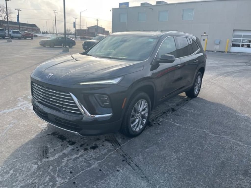 Used 2025 Buick Enclave Preferred SUV