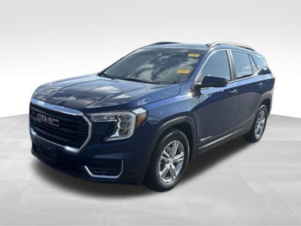 Used 2022 GMC Terrain SLE SUV