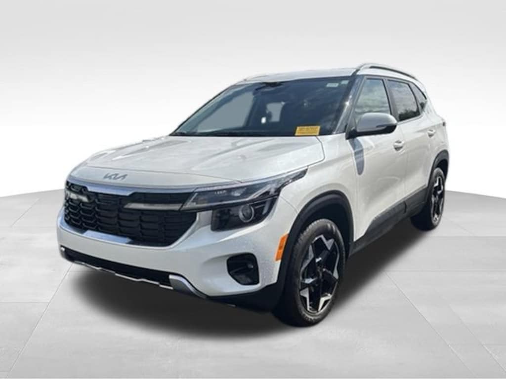 Used 2025 Kia Seltos EX SUV