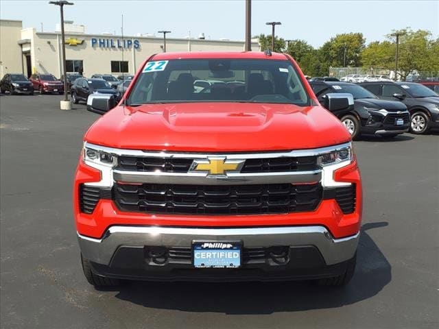 Used 2022 Chevrolet Silverado 1500 LT with VIN 1GCPDKEK2NZ609117 for sale in Frankfort, IL