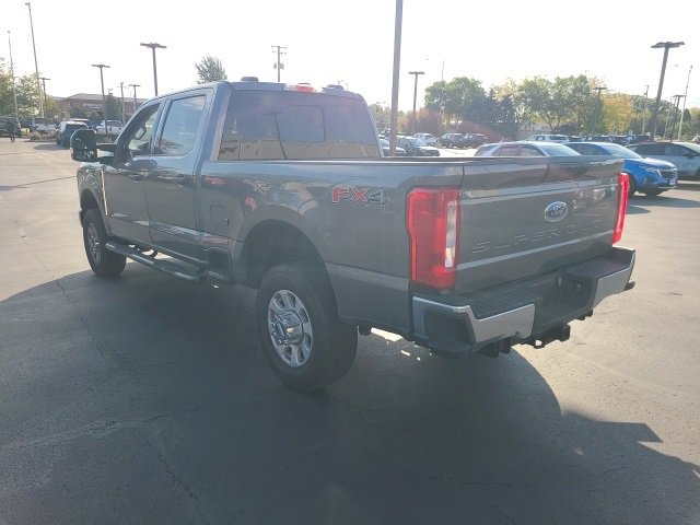 2024 Ford F-250 XLT photo 3