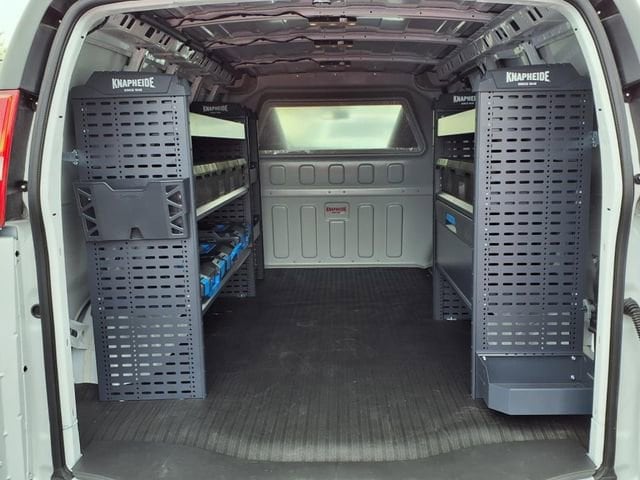 2025 Chevrolet Express Cargo Work Van - Photo 8