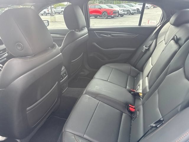 2025 Cadillac CT5 V-Series - Photo 11