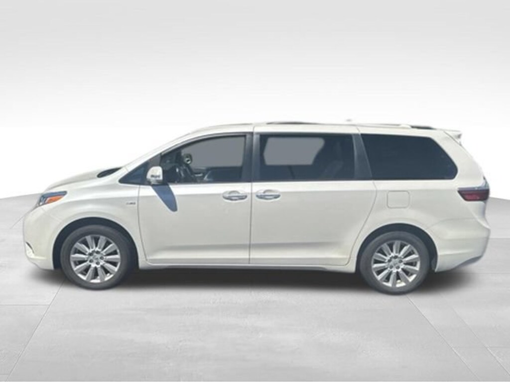 Used 2017 Toyota Sienna Limited 7 Passenger Minivan