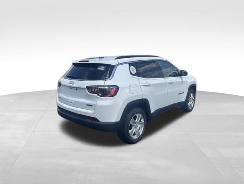 Used 2022 Jeep Compass Latitude 4x4 SUV