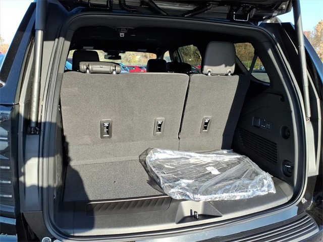 2026 Chevrolet Tahoe LT photo 4