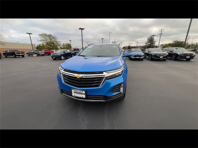 2024 Chevrolet Equinox LT photo 3