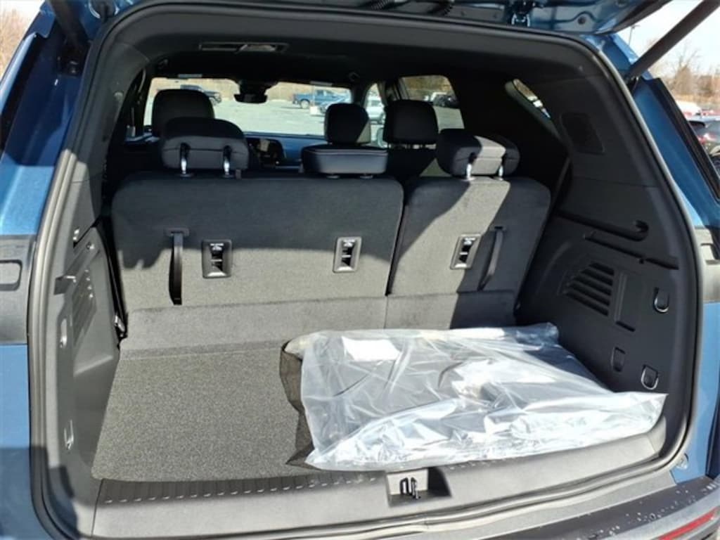 New 2026 Chevrolet Traverse LT SUV