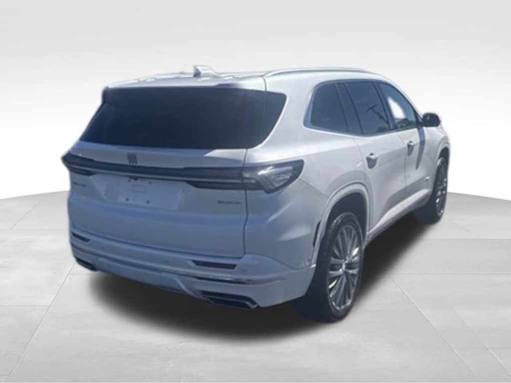 Used 2025 Buick Enclave Avenir SUV