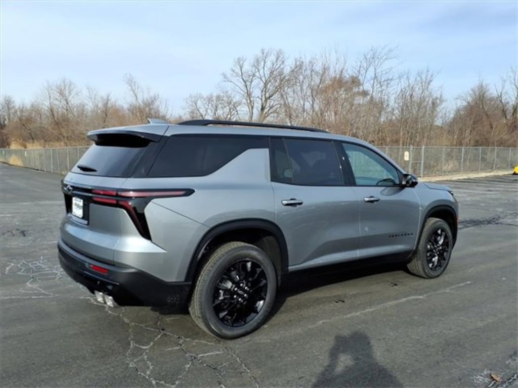 New 2026 Chevrolet Traverse LT SUV