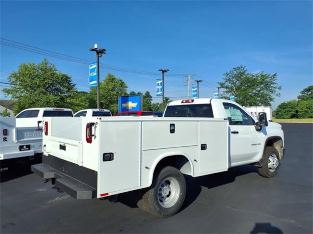 New 2025 Chevrolet Silverado 3500 HD Chassis Cab Work Truck Truck