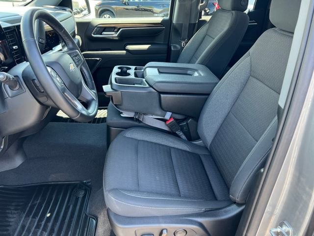 2023 Chevrolet Silverado 1500 LT - Photo 9