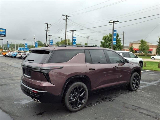 2025 Chevrolet Traverse RS photo 3