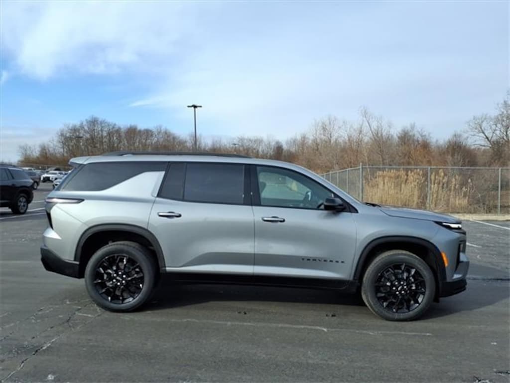 New 2026 Chevrolet Traverse LT SUV