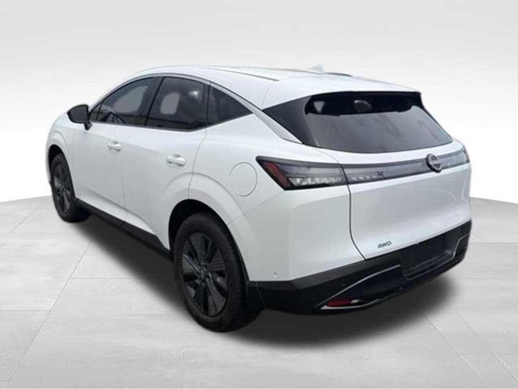 Used 2025 Nissan Murano SL