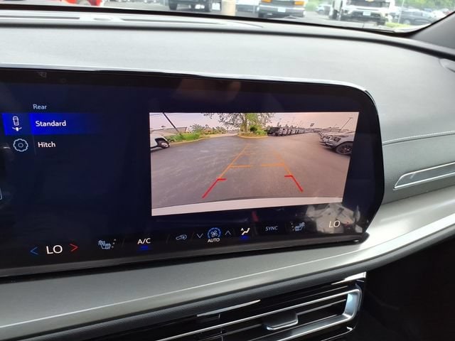2026 Chevrolet Traverse LT - Photo 14